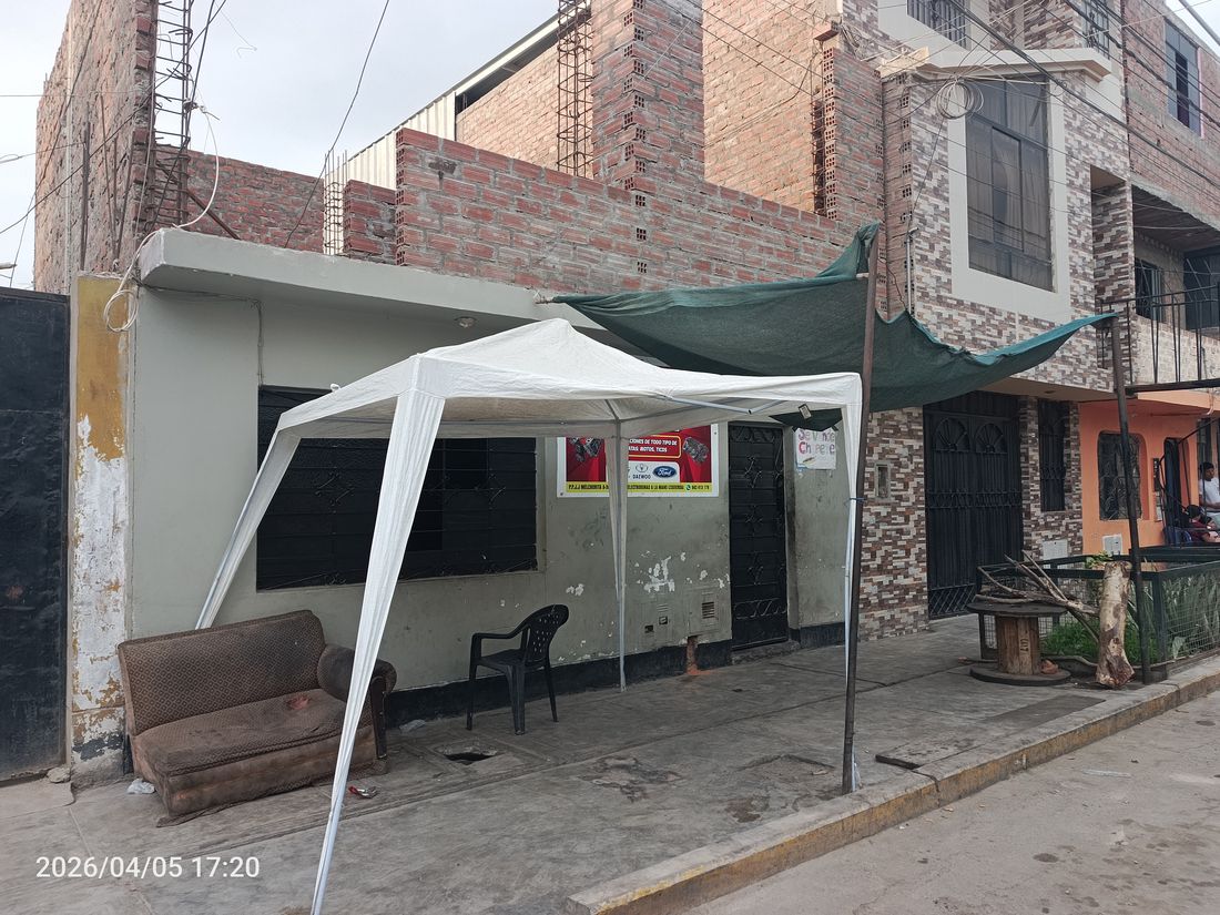 Interior del taller de PELO Rectificadora de Culatas